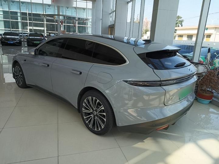 ET5T 2024 75kWh Touring photo 4