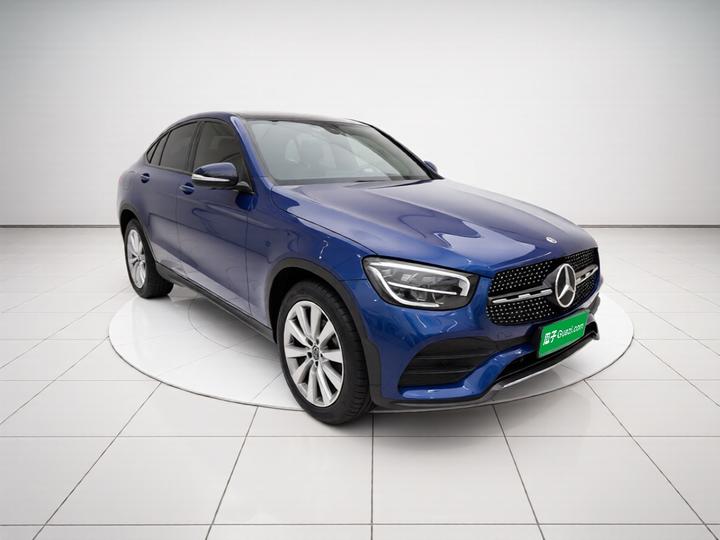 GLC Coupe 2020 GLC 260 4MATIC Coupe SUV photo 3
