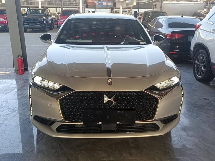 9 EV 2021 1.6T E-TENSE PHEV photo 2