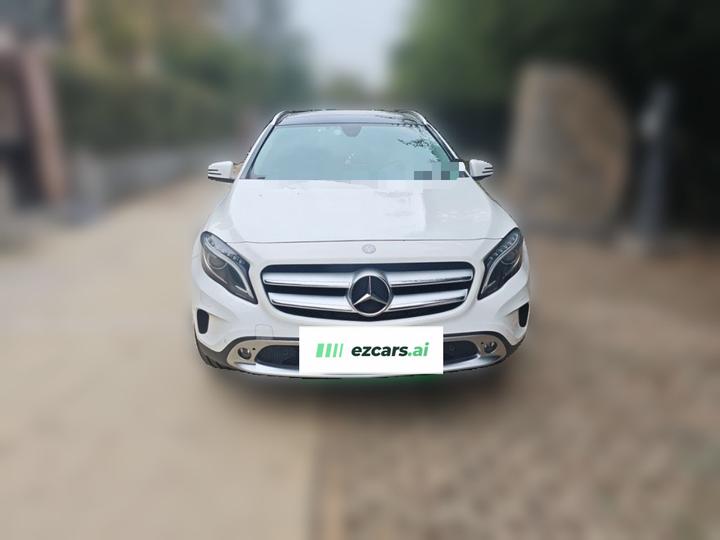 GLA 2016 GLA 220 4MATIC Fashion photo 2