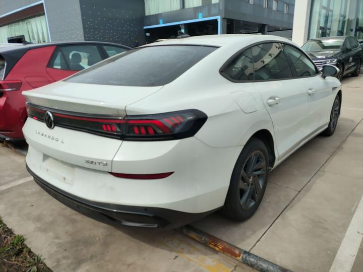 2024 Lamando L 200TSI DSG photo 6