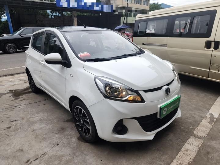 Benni 2015 1.4L IMT Premium China V photo 3