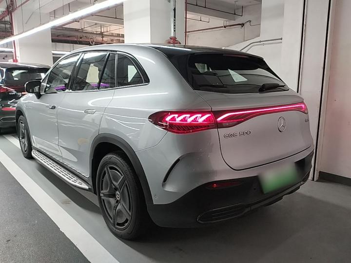 EQE SUV 2023 500 4MATIC Special photo 4