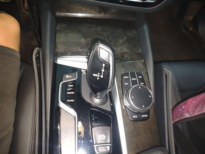 5 Series 2019 525Li M Sport Package photo 6