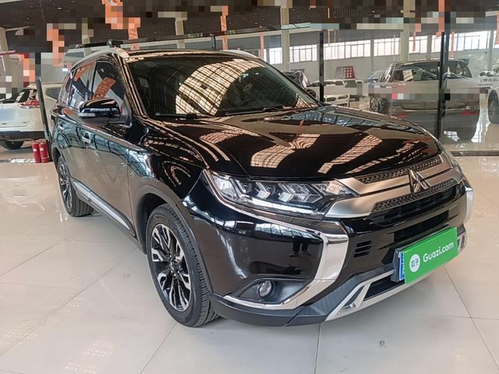 Outlander 2020 2.4L AWD Enjoy 5-Seater photo 3