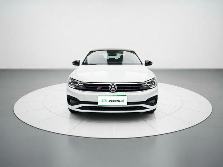 Lamando 2021 230TSI DSG photo 2