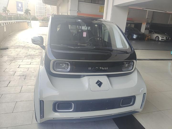 KiWi EV 2022 NCM photo 2