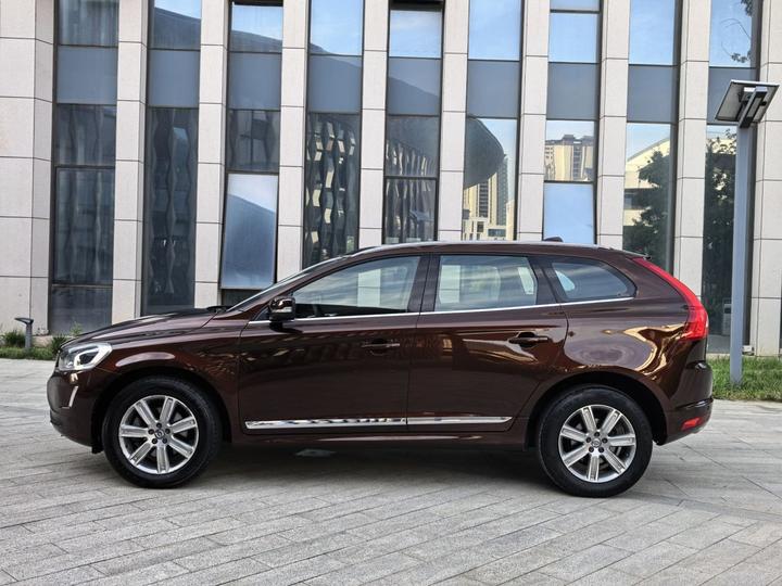 XC60 2015 T5 AWD photo 4