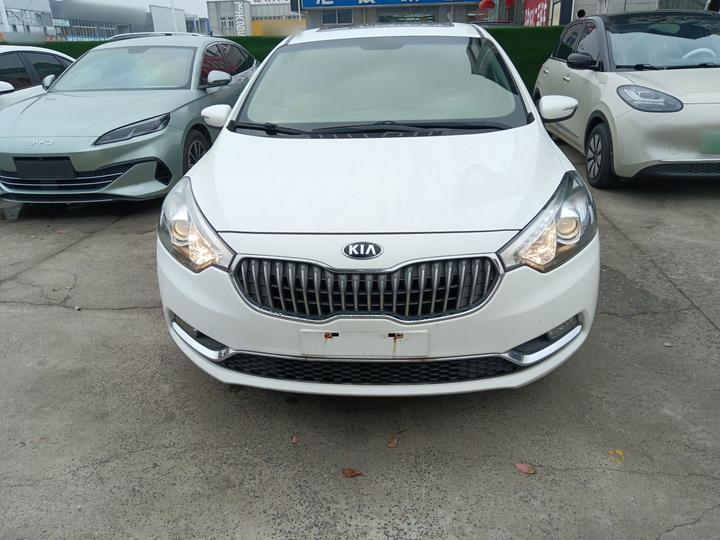 K3 2015 1.6L AT GLS photo 2