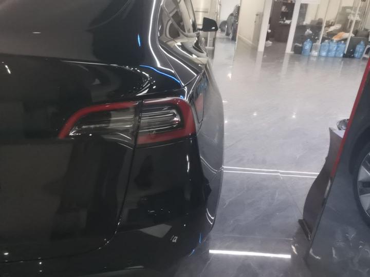 Model Y 2022 Facelift RWD photo 7