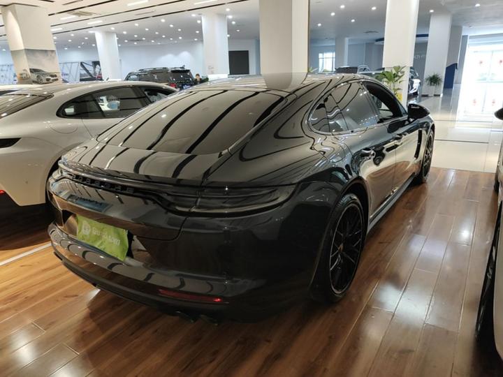 2023 Facelift Panamera 2.9T Platinum photo 6