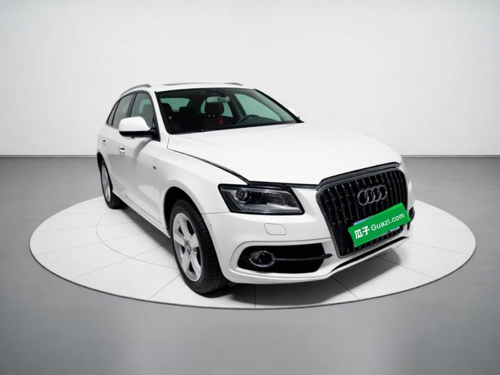 Q5 2017 Plus 40 TFSI Progressive photo 3