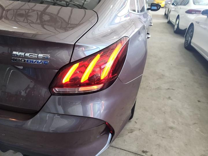 MG5 2021 180DVVT CVT photo 7
