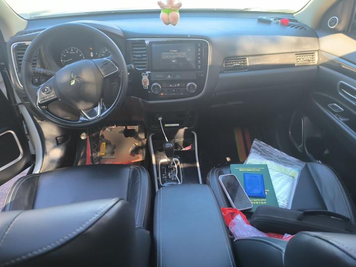 Outlander 2020 2.0L RWD Enjoy 5-Seater photo 5