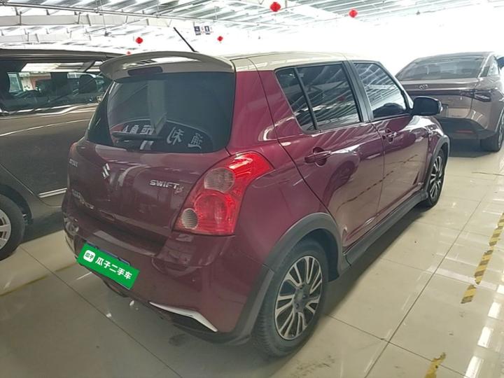 Swift 2013 1.5L AT 20 photo 4