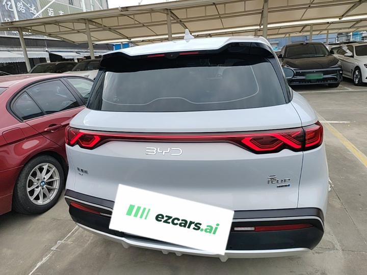 Yuan UP 2025 ADAS 401KM photo 3