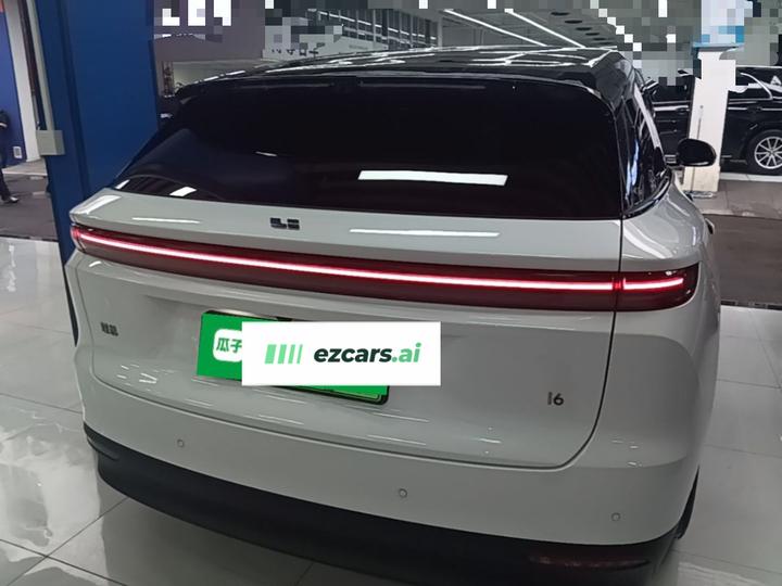 Li Auto i6 2025 AWD Standard photo 3