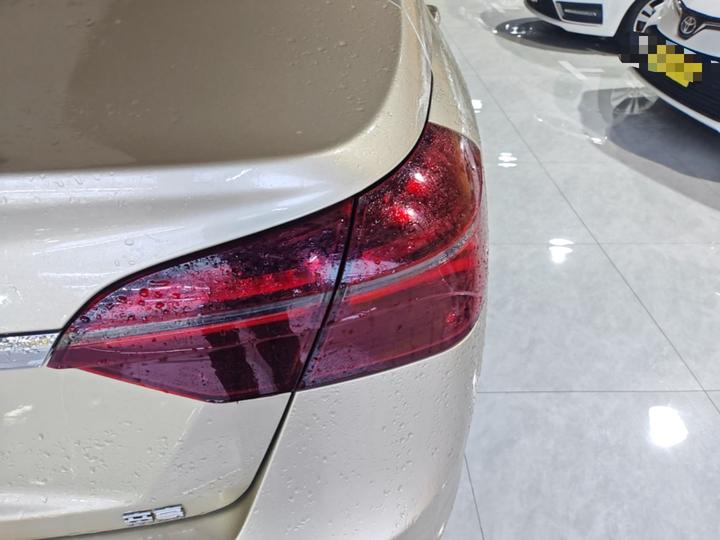 Emgrand 2020 1.5L CVT photo 7