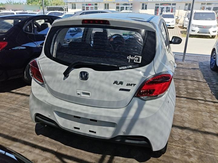Benni 2015 1.4L IMT Premium China V photo 3
