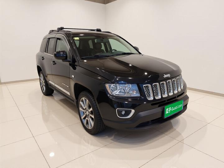 Compass Imported 2014 Facelift 2.0L RWD Elite photo 3
