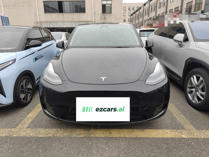 Model Y 2022 Facelift RWD photo 2