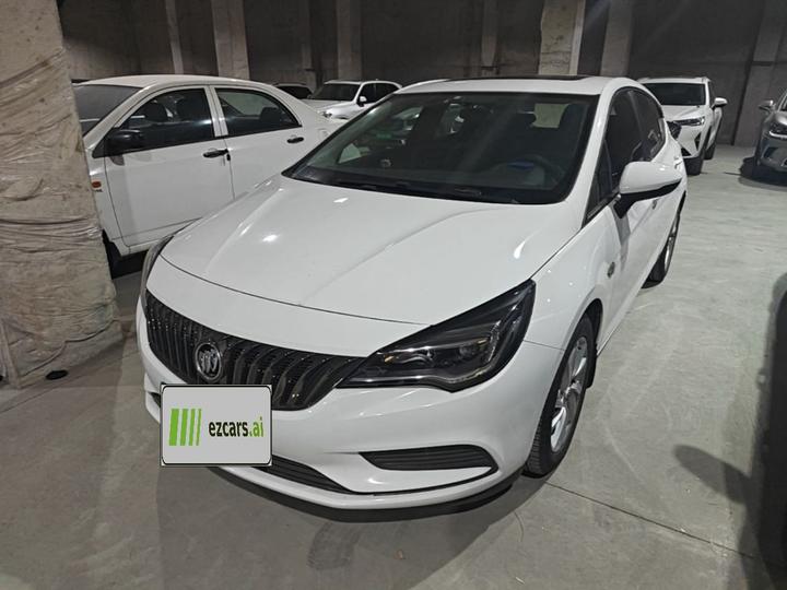 Verano 2016 Hatchback 15S AT Progressive
