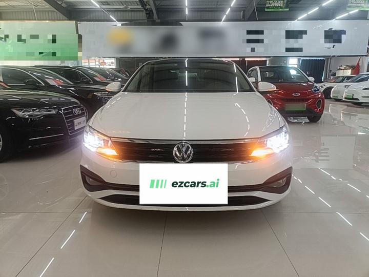Lamando 2021 230TSI DSG photo 2