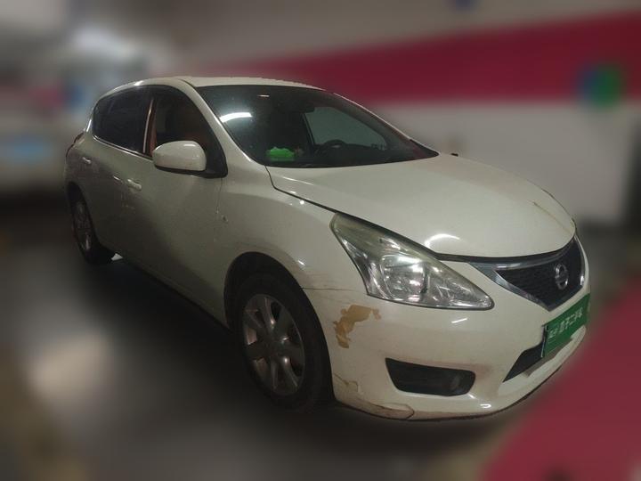 Tiida 2014 1.6L CVT photo 3