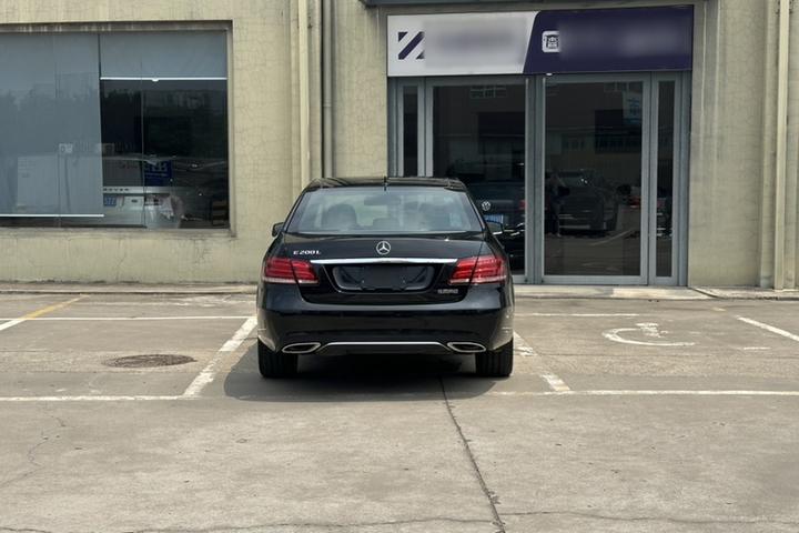 E-Class 2015 Facelift E 200 L photo 6