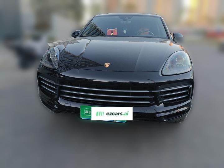 2018 Cayenne 3.0T photo 2