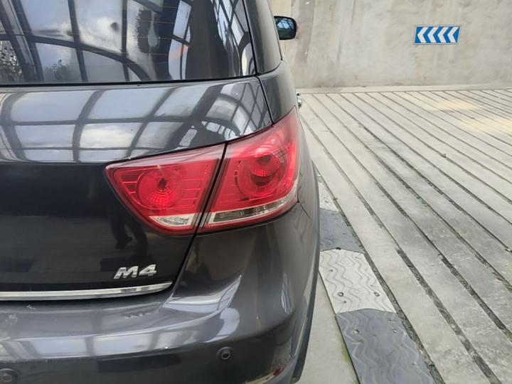 M4 2014 1.5L MT Comfort photo 7