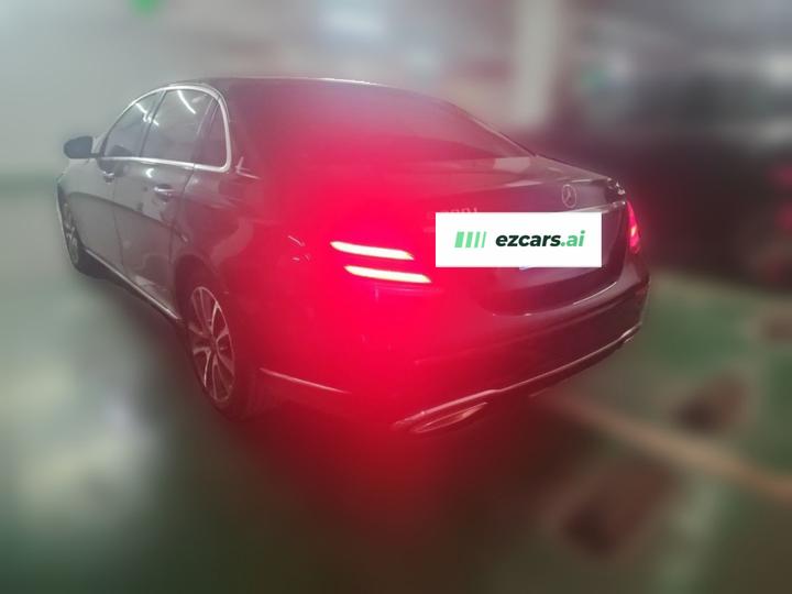 E-Class 2019 E 200 L 4MATIC photo 4