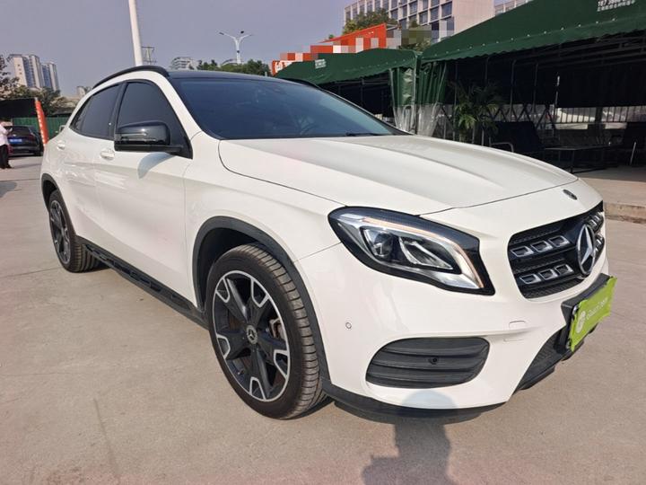 GLA 2018 GLA 220 4MATIC Sport photo 3