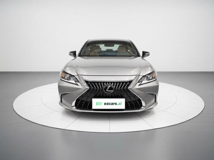ES 2022 200 Luxury photo 2