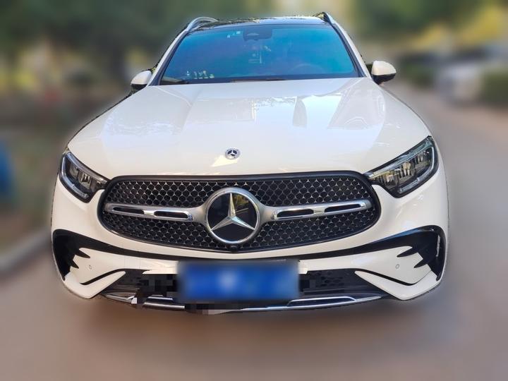 GLC 2023 GLC 260 L 4MATIC Luxury 5-Seater photo 2
