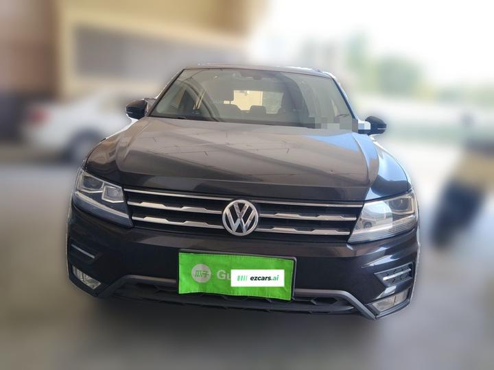 Tiguan L 2018 330TSI AT RWD Luxury photo 2
