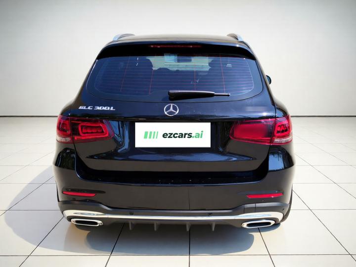 GLC 2022 Facelift GLC 300 L 4MATIC Dynamic Edition photo 5