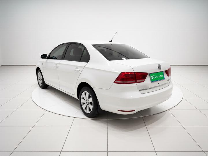 Santana 2013 1.6L MT photo 4