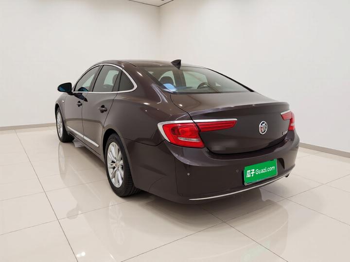 LaCrosse 2016 Facelift 20T Leading photo 4