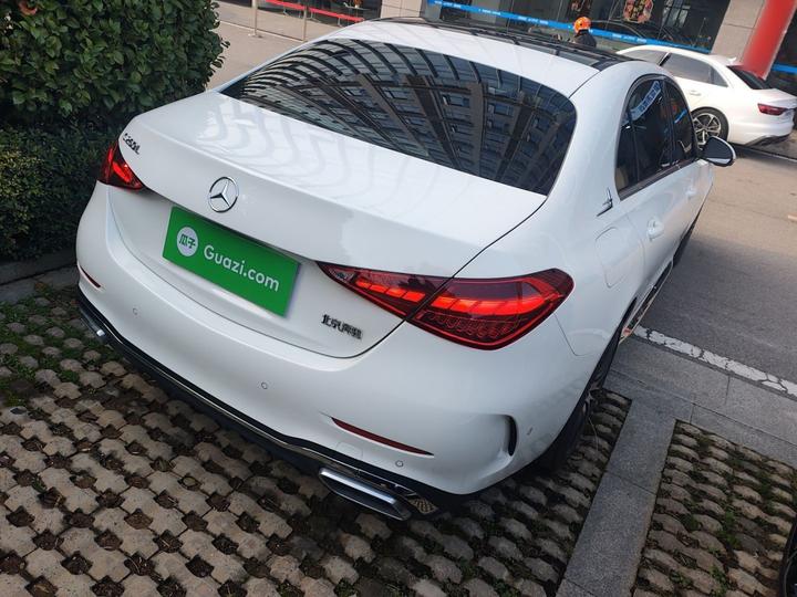 C-Class 2025 Facelift C 260 L Sport photo 4