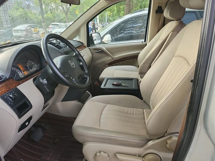 2013 3.0L Comfort photo 7