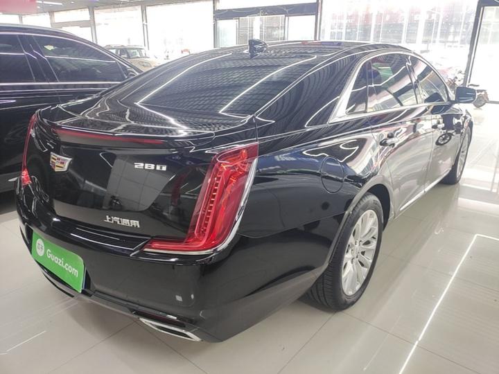 XTS 2018 28T Tech photo 4