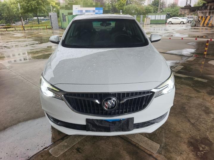 Excelle 2021 Facelift Classic 1.5L AT Elite photo 2