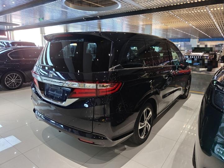 Odyssey 2015 Facelift 2.4L Smart photo 6