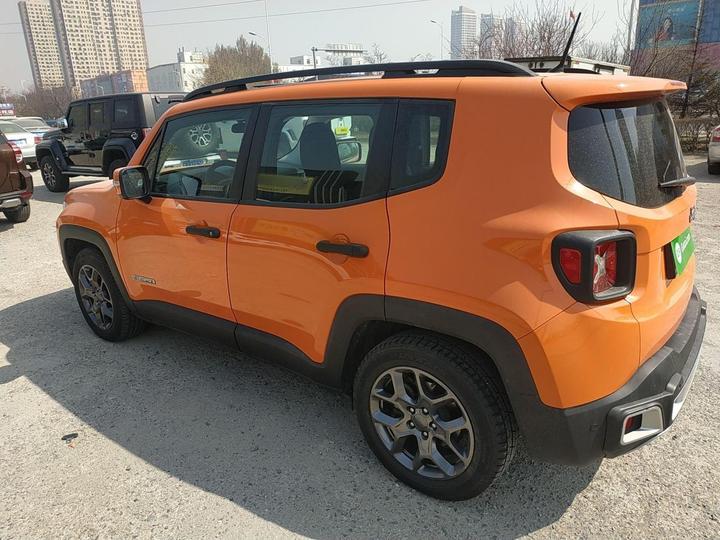 Renegade 2017 180T AT + photo 3