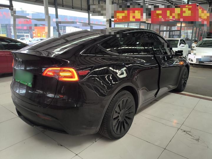 Model Y 2022 Long Range AWD photo 4