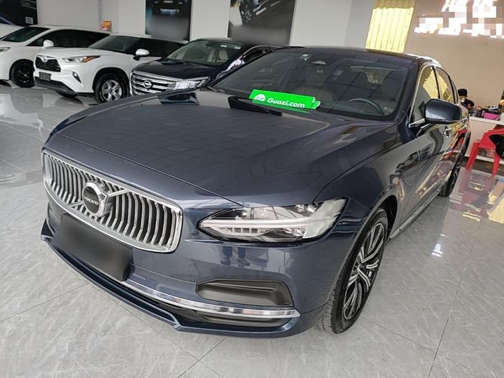 S90 2022 B5 Luxury