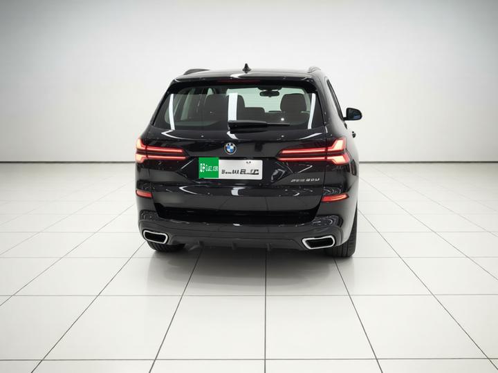 X5 2023 xDrive 30Li Exclusive M M Sport Night Package photo 5