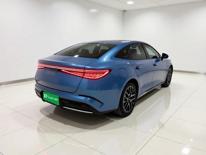 Seal 2023 DM-i 1.5L 121km Premium photo 6