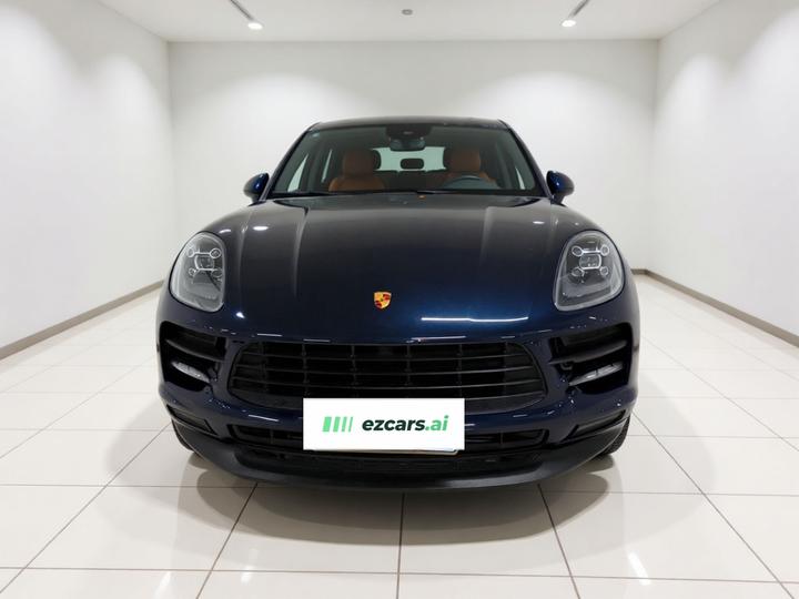 2018 Macan 2.0T photo 2